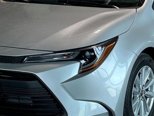 Classic Silver Metallic 2026 Toyota Corolla LE