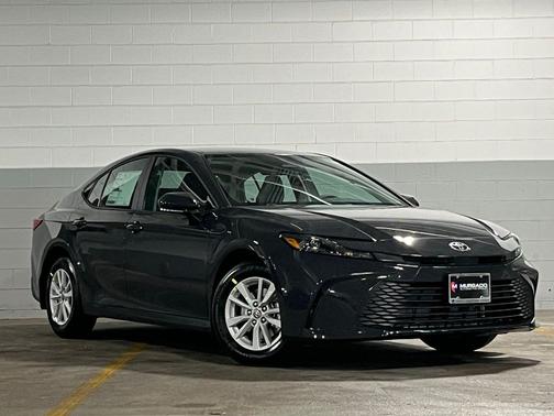 Underground 2026 Toyota Camry LE