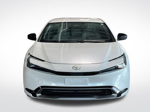 Wind Chill Pearl 2026 Toyota Prius XLE