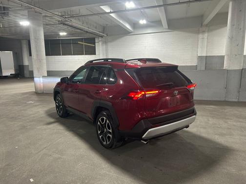 2019 Toyota RAV4 Adventure
