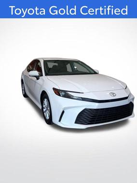 Blizzard Pearl 2021 Toyota RAV4 Limited