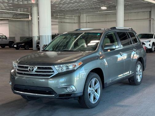 Cypress Pearl 2011 Toyota Highlander Limited