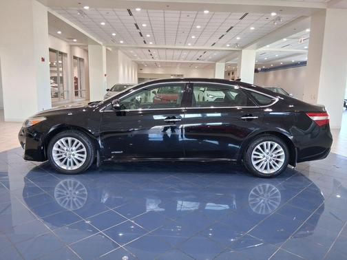 2013 Toyota Avalon Hybrid Limited