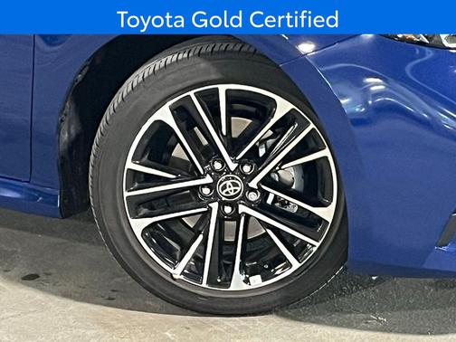 Reservoir Blue 2025 Toyota Camry XLE
