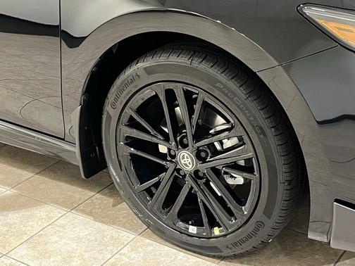 Midnight Black Metallic 2026 Toyota Camry SE