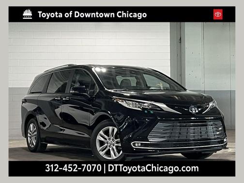Midnight Black Metallic 2023 Toyota Sienna Limited