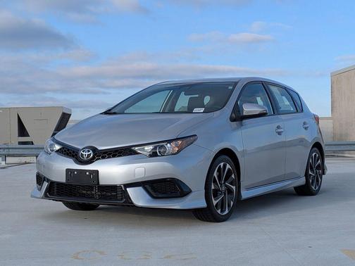 2017 Toyota Corolla iM Base