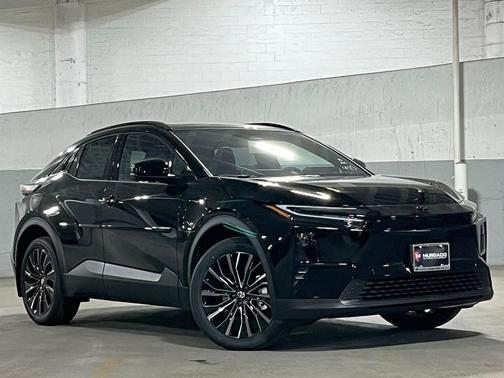 Midnight Black Metallic 2026 Toyota C-HR XSE