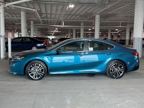 Ocean Gem 2026 Toyota Camry XLE