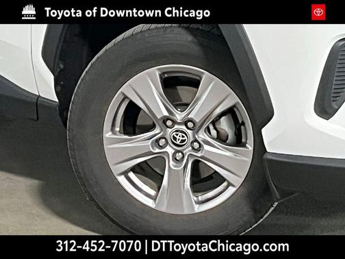 Ice Cap 2025 Toyota RAV4 XLE