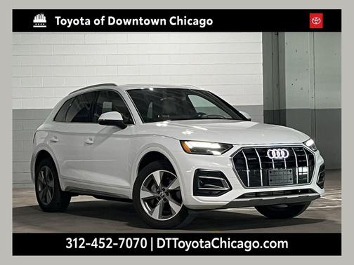 Glacier White Metallic 2023 Audi Q5 40 Premium Plus