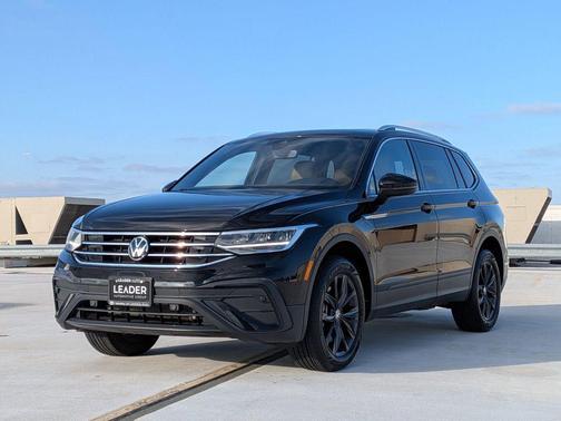 2024 Volkswagen Tiguan 2.0T SE 4MOTION