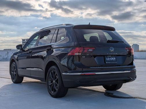 2024 Volkswagen Tiguan 2.0T SE 4MOTION