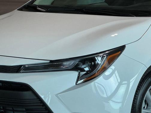 Ice Cap 2026 Toyota Corolla LE