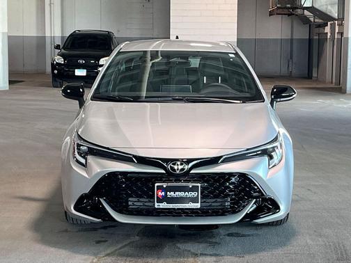 Classic Silver Metallic 2026 Toyota Corolla SE