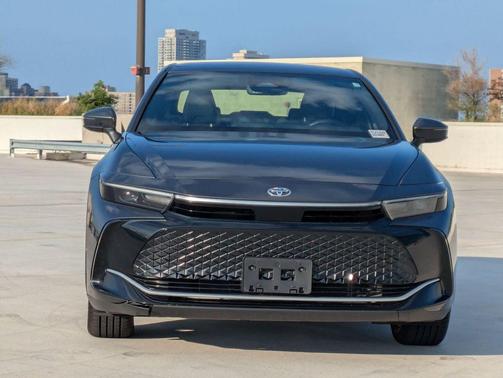 2024 Toyota Crown XLE