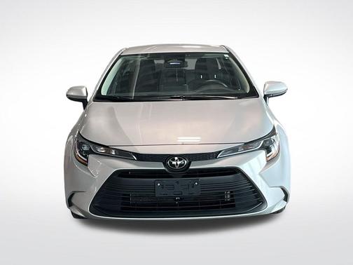 Classic Silver Metallic 2025 Toyota Corolla LE