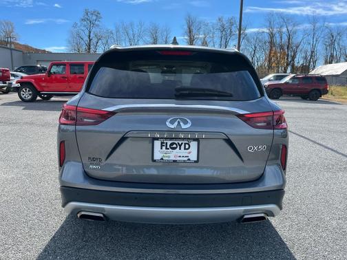 2021 INFINITI QX50 LUXE AWD