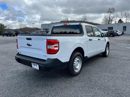 2024 Ford Maverick XL