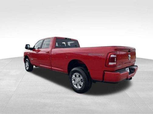 2024 RAM 3500 Big Horn Crew Cab 4x4 8' Box