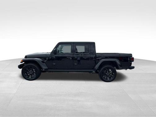 2025 Jeep Gladiator Nighthawk