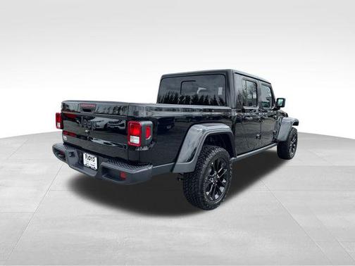 2025 Jeep Gladiator Nighthawk