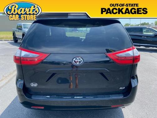 2020 Toyota Sienna XLE