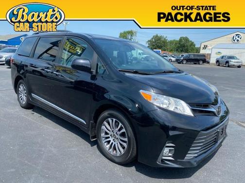 2020 Toyota Sienna XLE