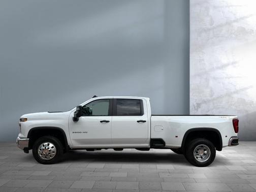 2026 Chevrolet Silverado 3500 WT