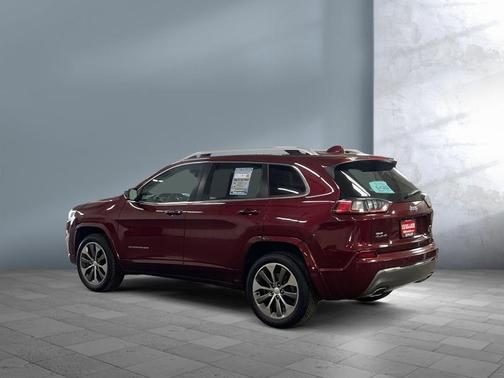 2019 Jeep Cherokee Overland