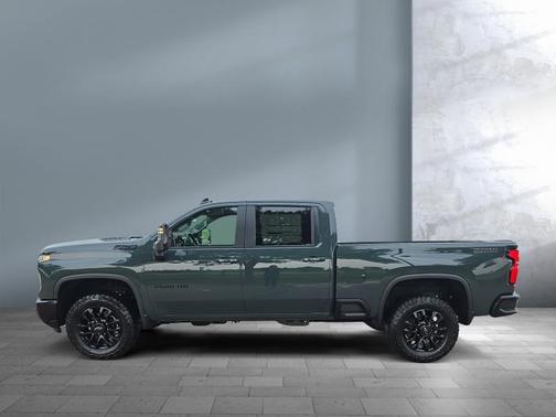 2025 Chevrolet Silverado 3500 LT
