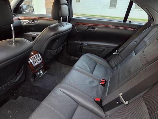 2008 Mercedes-Benz S-Class 4MATIC