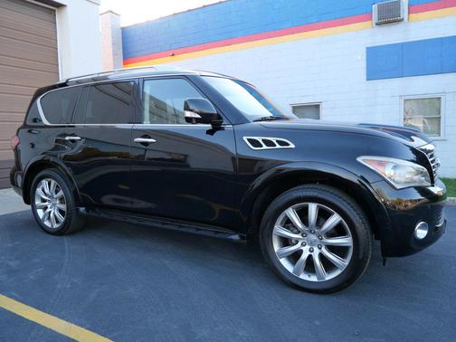 2011 INFINITI QX56 Base