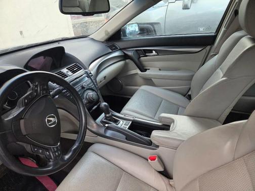 2012 Acura TL Technology