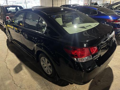 2011 Subaru Legacy Premium