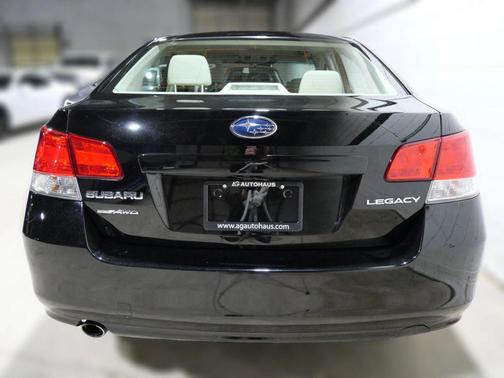 2011 Subaru Legacy Premium