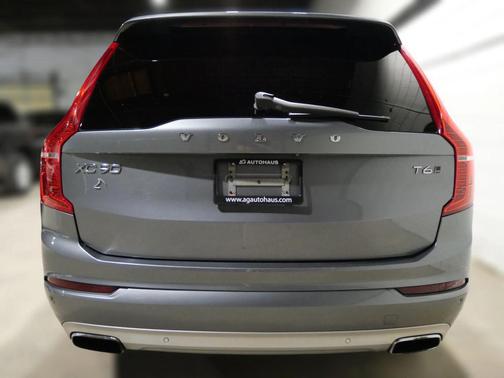 Gray 2016 Volvo XC90 T6 Momentum