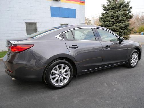 2015 Mazda Mazda6 i Sport