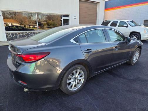 2015 Mazda Mazda6 i Sport