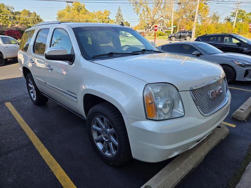 2012 GMC Yukon Denali