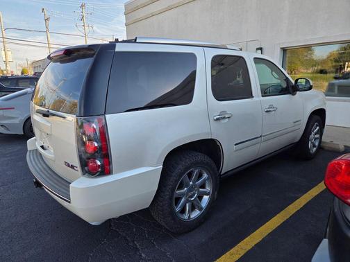 2012 GMC Yukon Denali