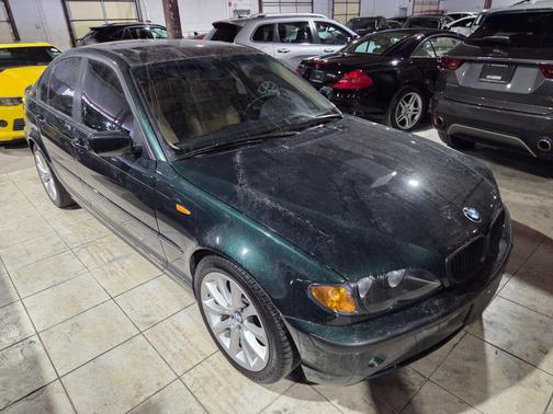 2003 BMW 325 325i Sedan 4D