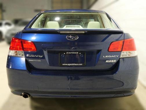 2011 Subaru Legacy Premium