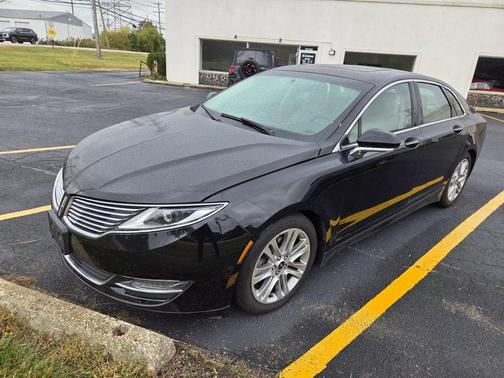 2016 Lincoln MKZ Base