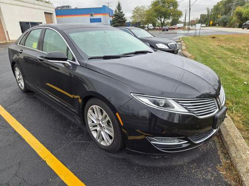 2016 Lincoln MKZ Base