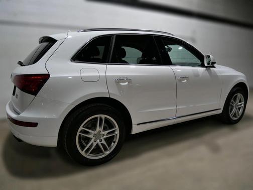 2016 Audi Q5 2.0T Premium Plus