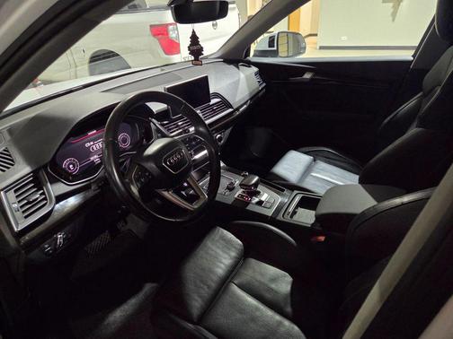 2018 Audi Q5 2.0T Tech Premium