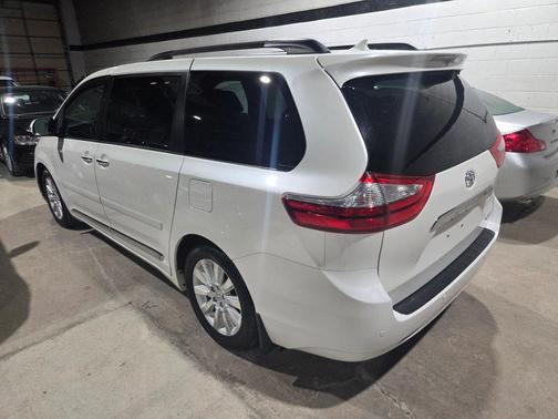 2015 Toyota Sienna Limited