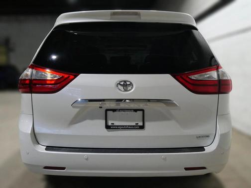 2015 Toyota Sienna Limited Premium