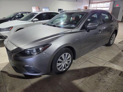 2015 Mazda Mazda3 i Sport
